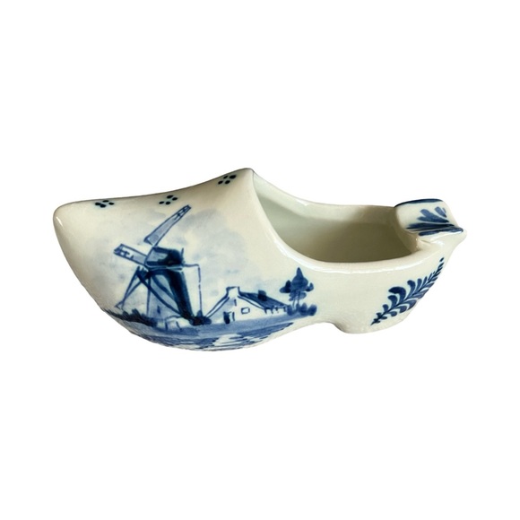 Antique Delft Pottery Blue & White Clog Ashtray with (3) VTG Mini Delft Clogs - Picture 5 of 8